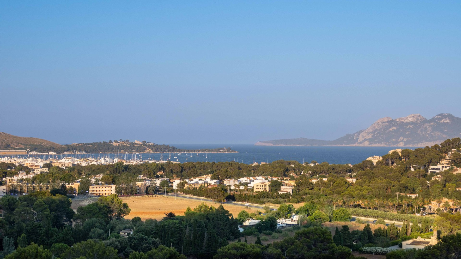 Villa à Port De Pollenca, Mallorca, Espagne 5 chambres, 388 m2 No. 128256
