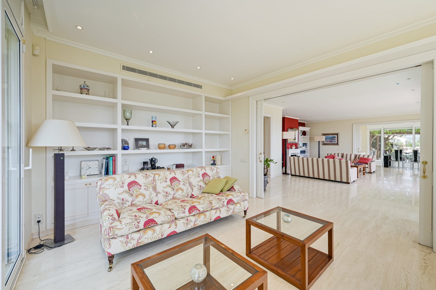 Talo Sitges, Barcelona, Espanja 5 makuuhuonetta, 910 m2 No. 130398