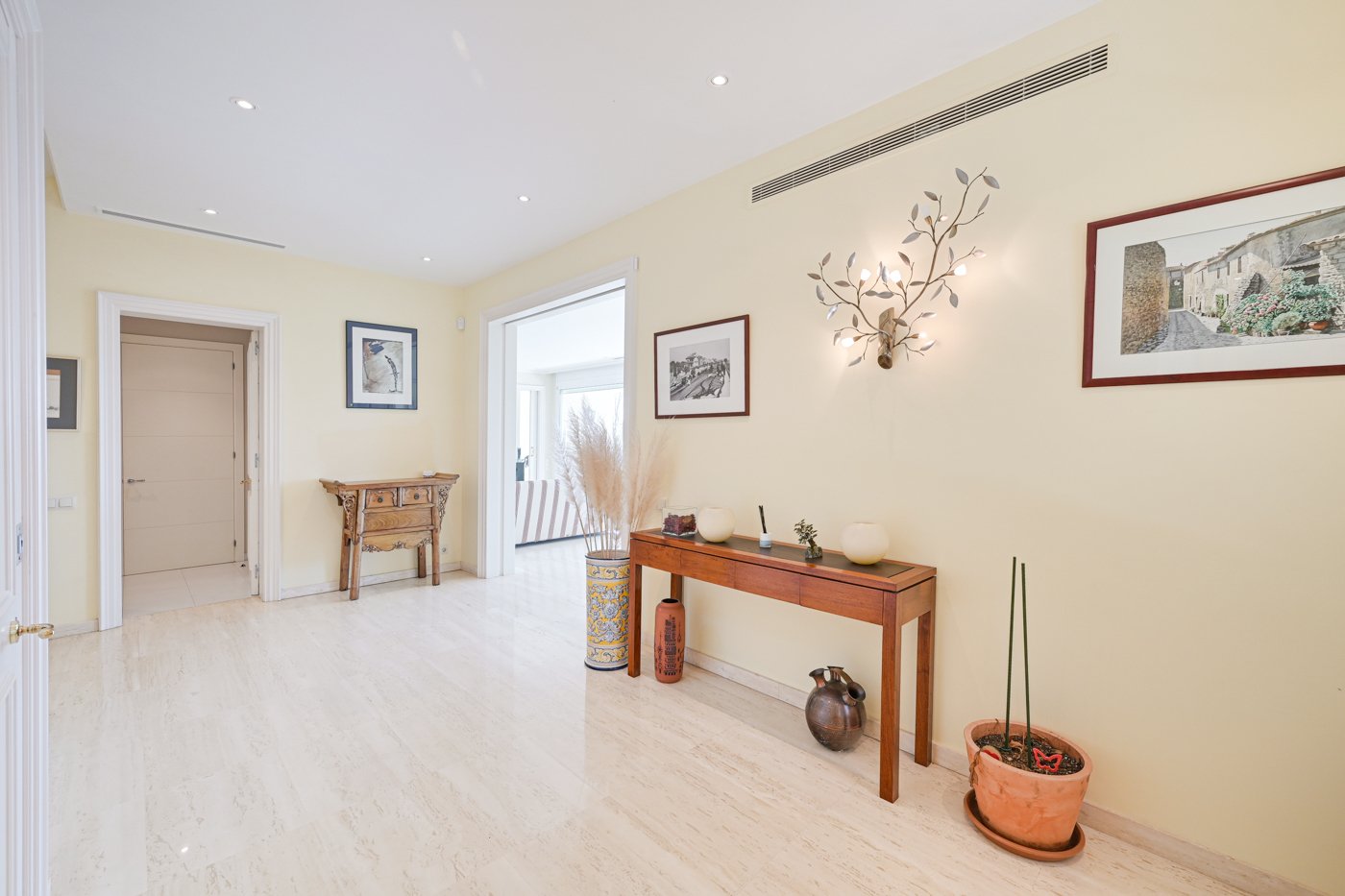 Talo Sitges, Barcelona, Espanja 5 makuuhuonetta, 910 m2 No. 130398