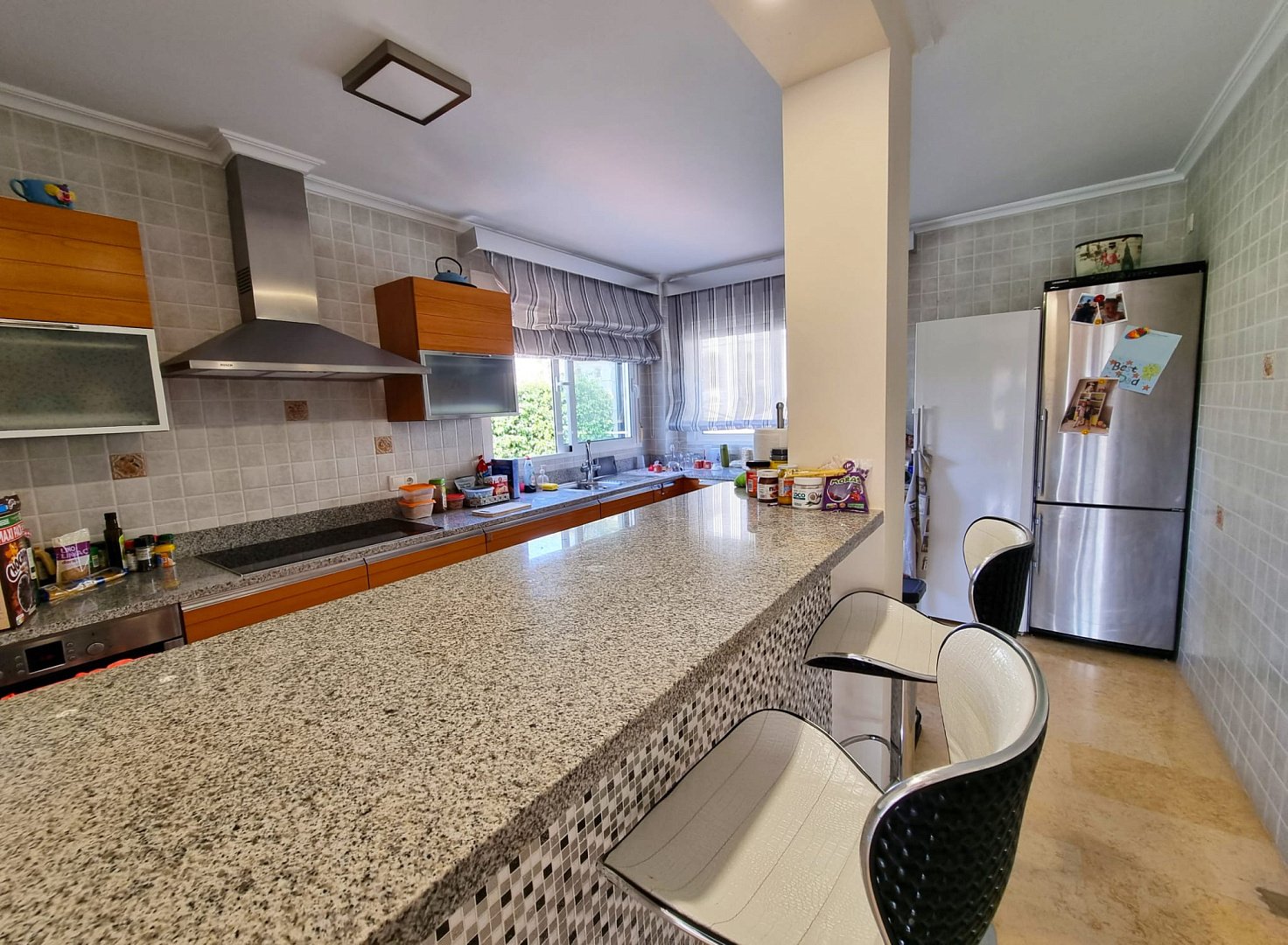 House in Torrevieja, Alicante, Spain 5 bedrooms, 380 sq.m. No. 130397