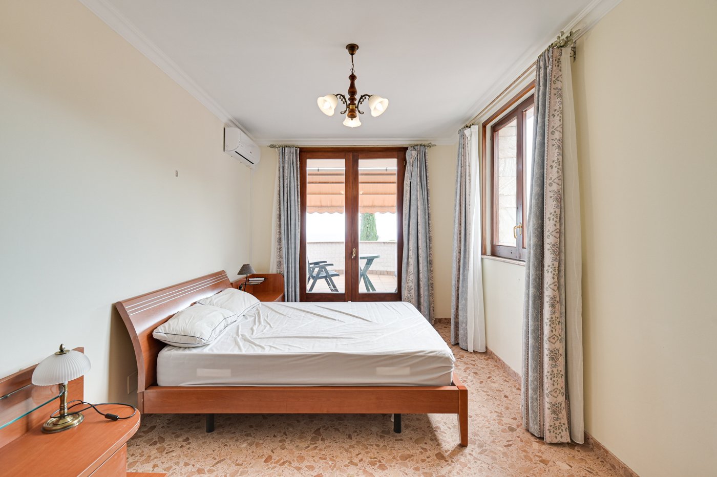 Māja Blanes, Girona, Spānijā 6 istabas, 654 m2 Nr. 130395