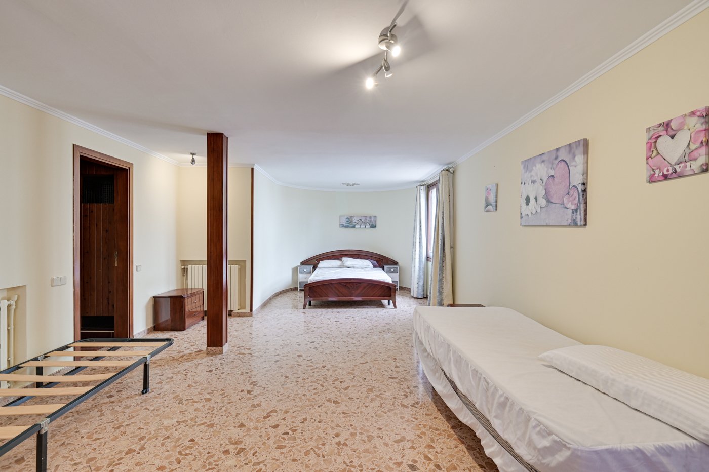 Māja Blanes, Girona, Spānijā 6 istabas, 654 m2 Nr. 130395