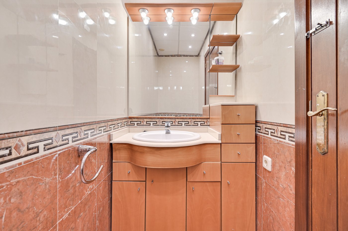 Māja Blanes, Girona, Spānijā 6 istabas, 654 m2 Nr. 130395