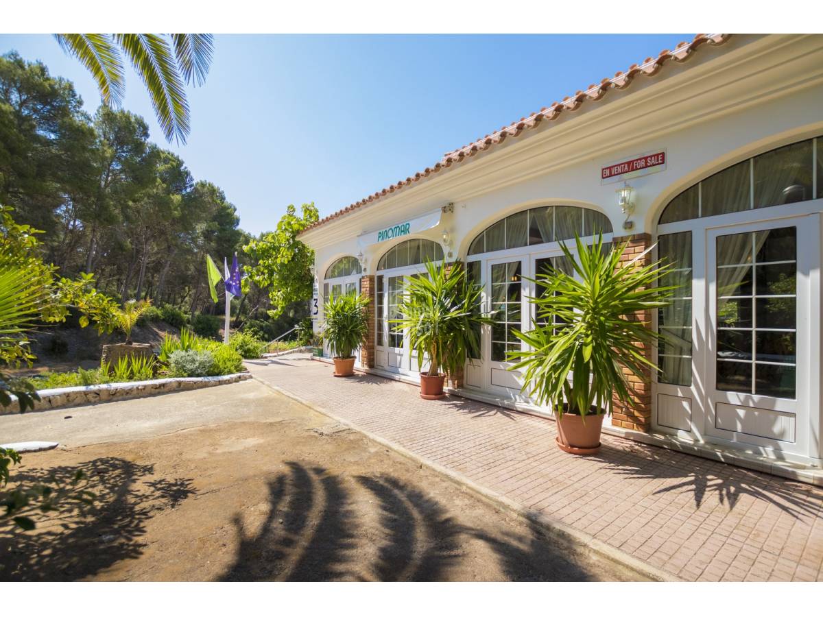 Komerciāls īpašums Es Mercadal, Menorca, Spānijā 6 istabas, 698 m2 Nr. 23777