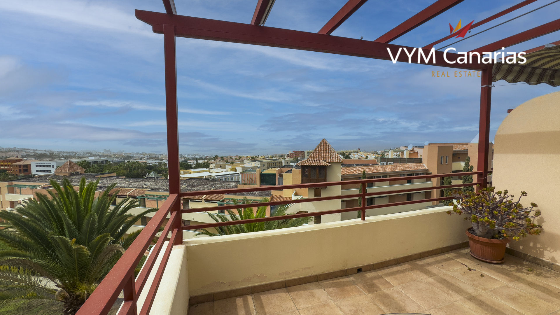 Takvåning i Adeje, Tenerife, Spanien 2 sovrum, 67 kvm. Nr. 132749