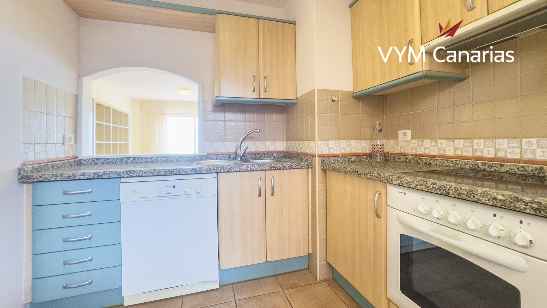 Takvåning i Adeje, Tenerife, Spanien 2 sovrum, 67 kvm. Nr. 132749