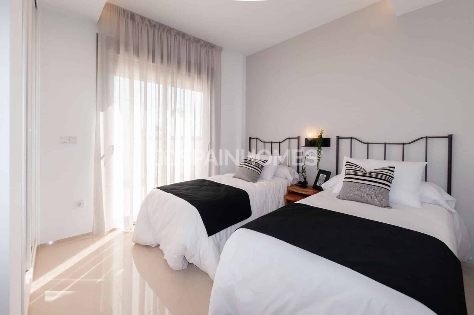 Villa à Los Alcazares, Murcia, Espagne 3 chambres, 194 m2 No. 121494