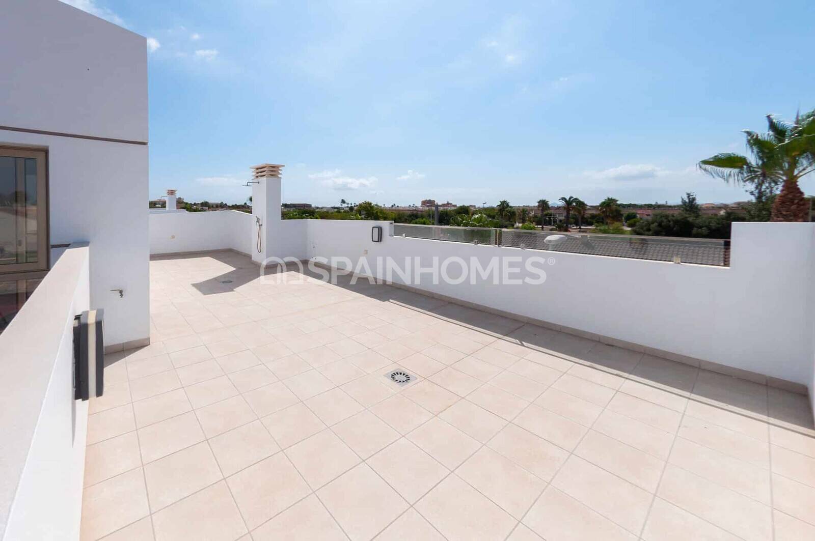 Villa à Los Alcazares, Murcia, Espagne 3 chambres, 194 m2 No. 121494