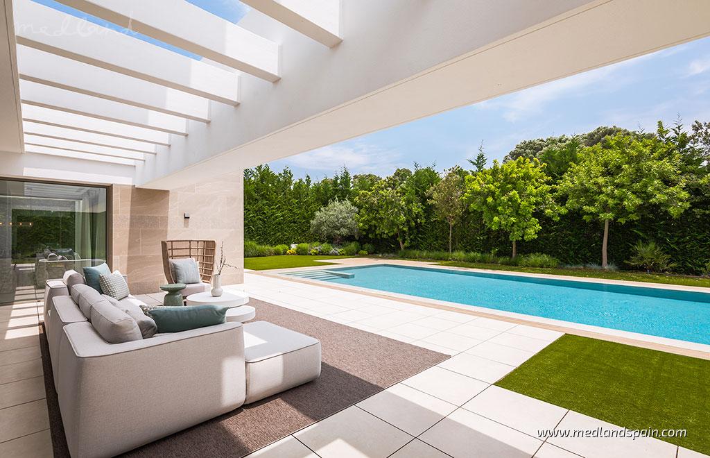 Villa in Estepona, Malaga, Spanien 5 Schlafzimmer, 628 m2 Nr. 129185