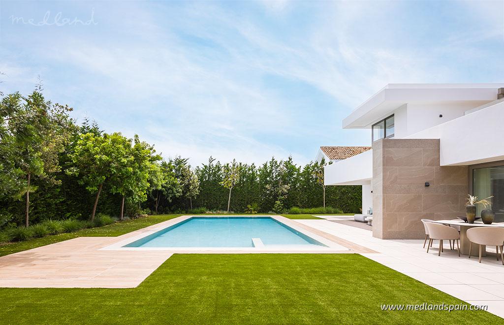 Villa in Estepona, Malaga, Spanien 5 Schlafzimmer, 628 m2 Nr. 129185