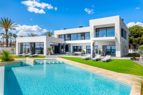 Villa in Cabo Roig, Alicante, Spain 6 bedrooms, 479 sq.m. No. 125930