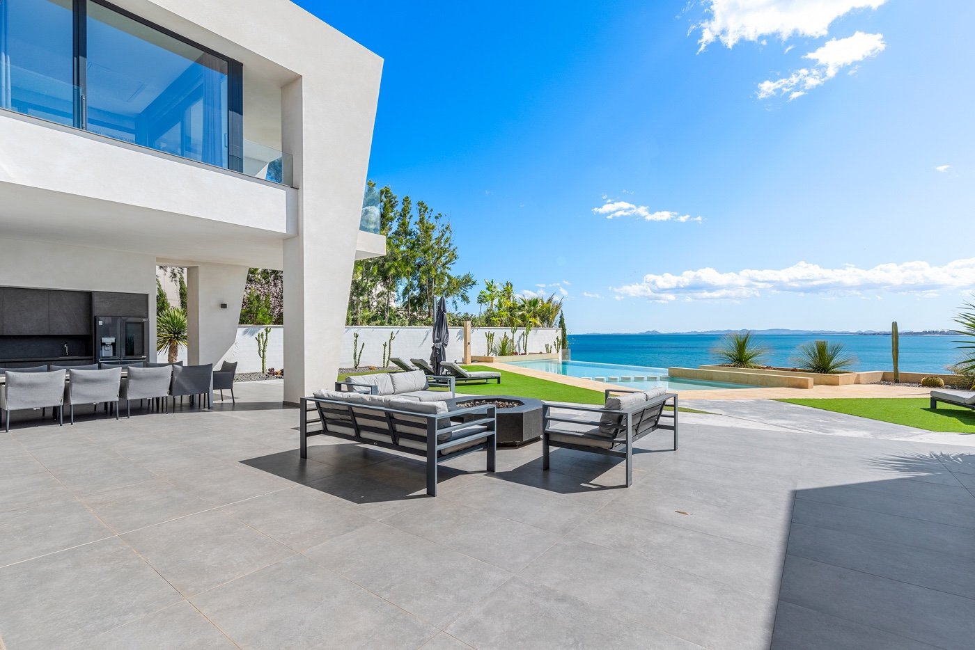 Villa in Cabo Roig, Alicante, Spanien 6 Schlafzimmer, 479 m2 Nr. 125930