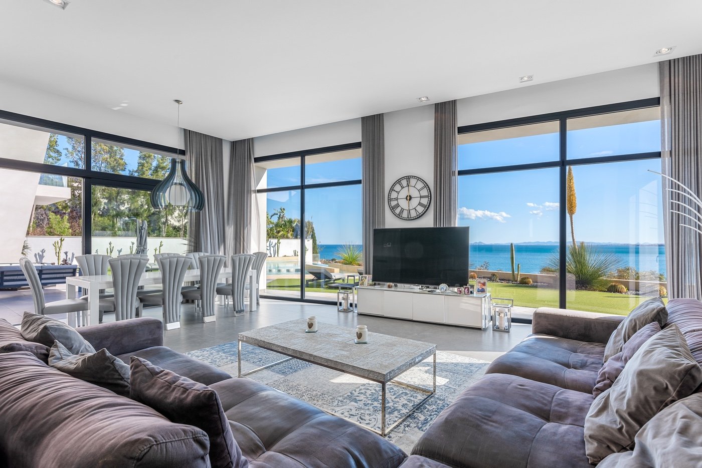 Villa in Cabo Roig, Alicante, Spanien 6 Schlafzimmer, 479 m2 Nr. 125930