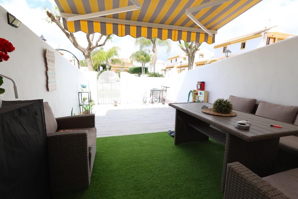 Townhouse à Pilar de la Horadada, Alicante, Espagne 2 chambres, 75 m2 No. 125207