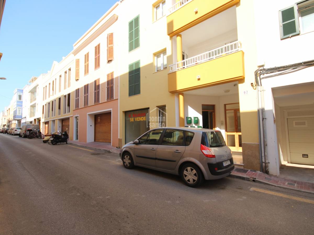 Commercial property in Ciutadella De Menorca, Menorca, Spain 163 sq.m. No. 128002