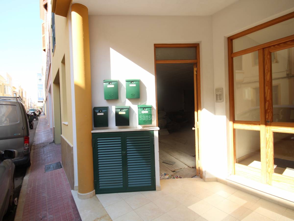 Commercial property in Ciutadella De Menorca, Menorca, Spain 163 sq.m. No. 128002
