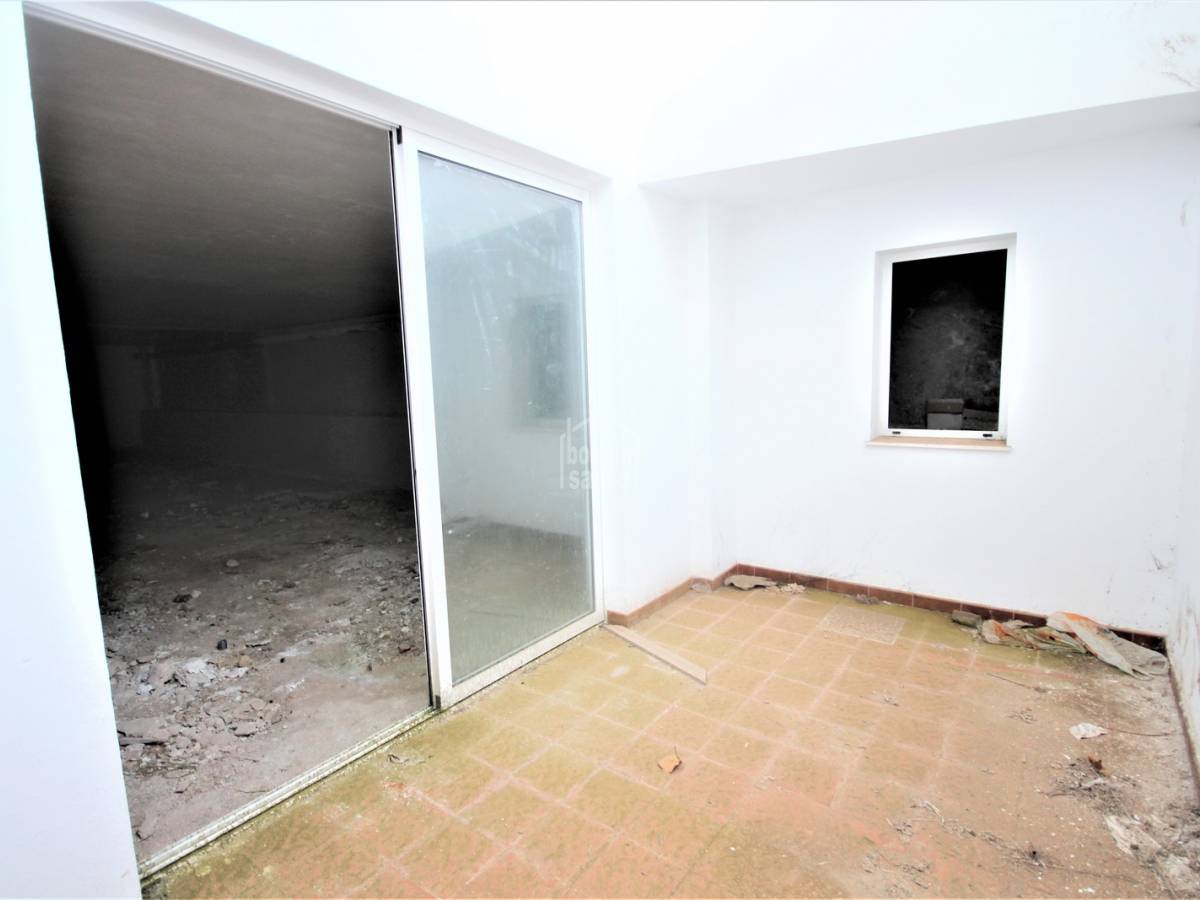 Commercial property in Ciutadella De Menorca, Menorca, Spain 163 sq.m. No. 128002