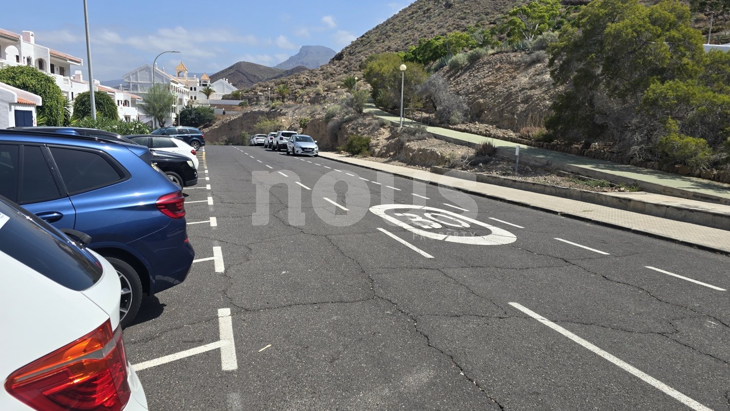 Apartamento en Los Cristianos, Tenerife, España 2 dormitorios, 52 m2 No. 127612
