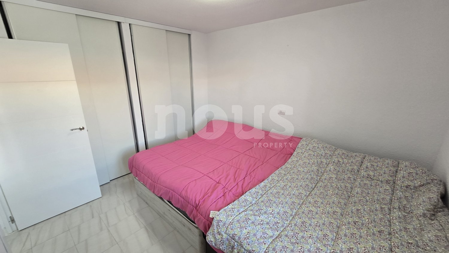 Apartamento en Los Cristianos, Tenerife, España 2 dormitorios, 52 m2 No. 127612