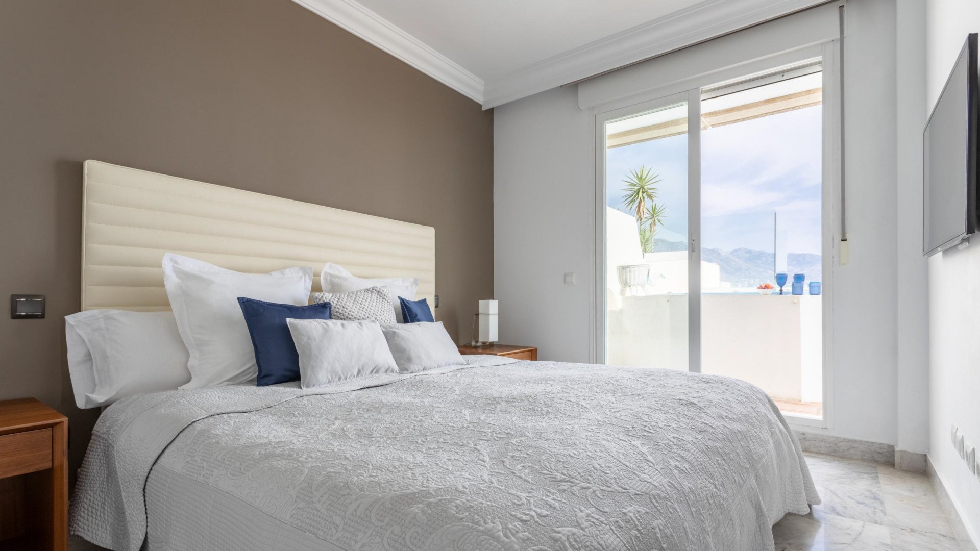 Penthouse à Marbella, Malaga, Espagne 3 chambres, 296 m2 No. 127617