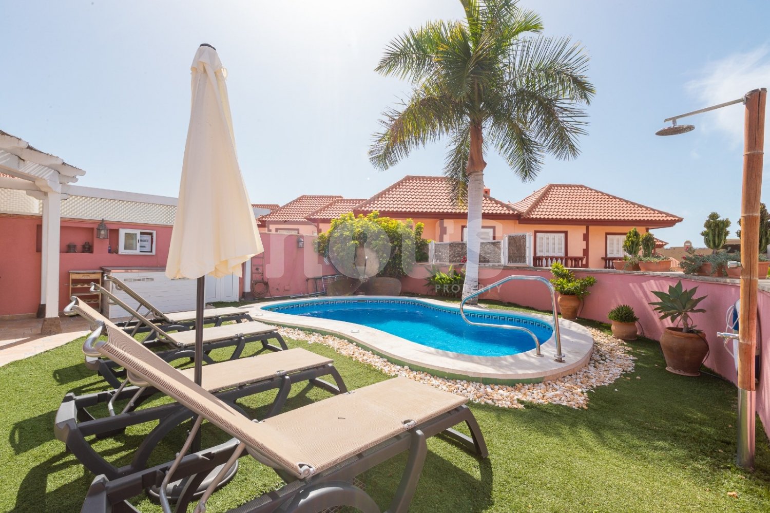 Villa à Adeje, Tenerife, Espagne 3 chambres, 212 m2 No. 127611