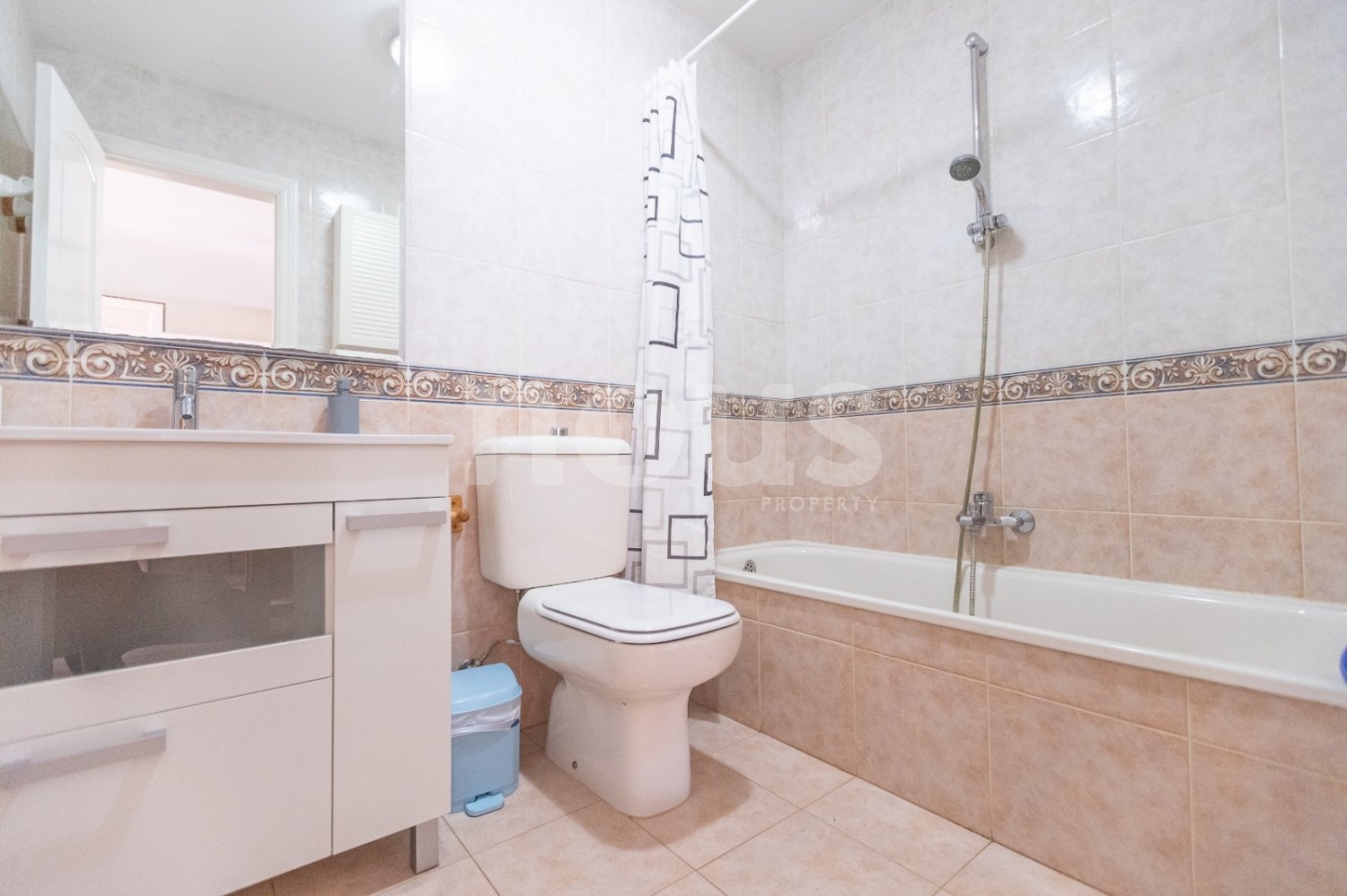 Villa à Adeje, Tenerife, Espagne 3 chambres, 212 m2 No. 127611