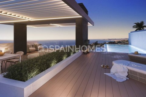Villa in Benalmadena, Malaga, Spanien 4 Schlafzimmer, 212 m2 Nr. 121599