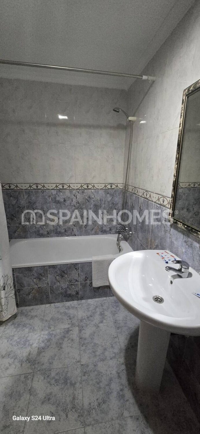 Lägenhet i Torrevieja, Alicante, Spanien 3 sovrum, 108 kvm. Nr. 131219