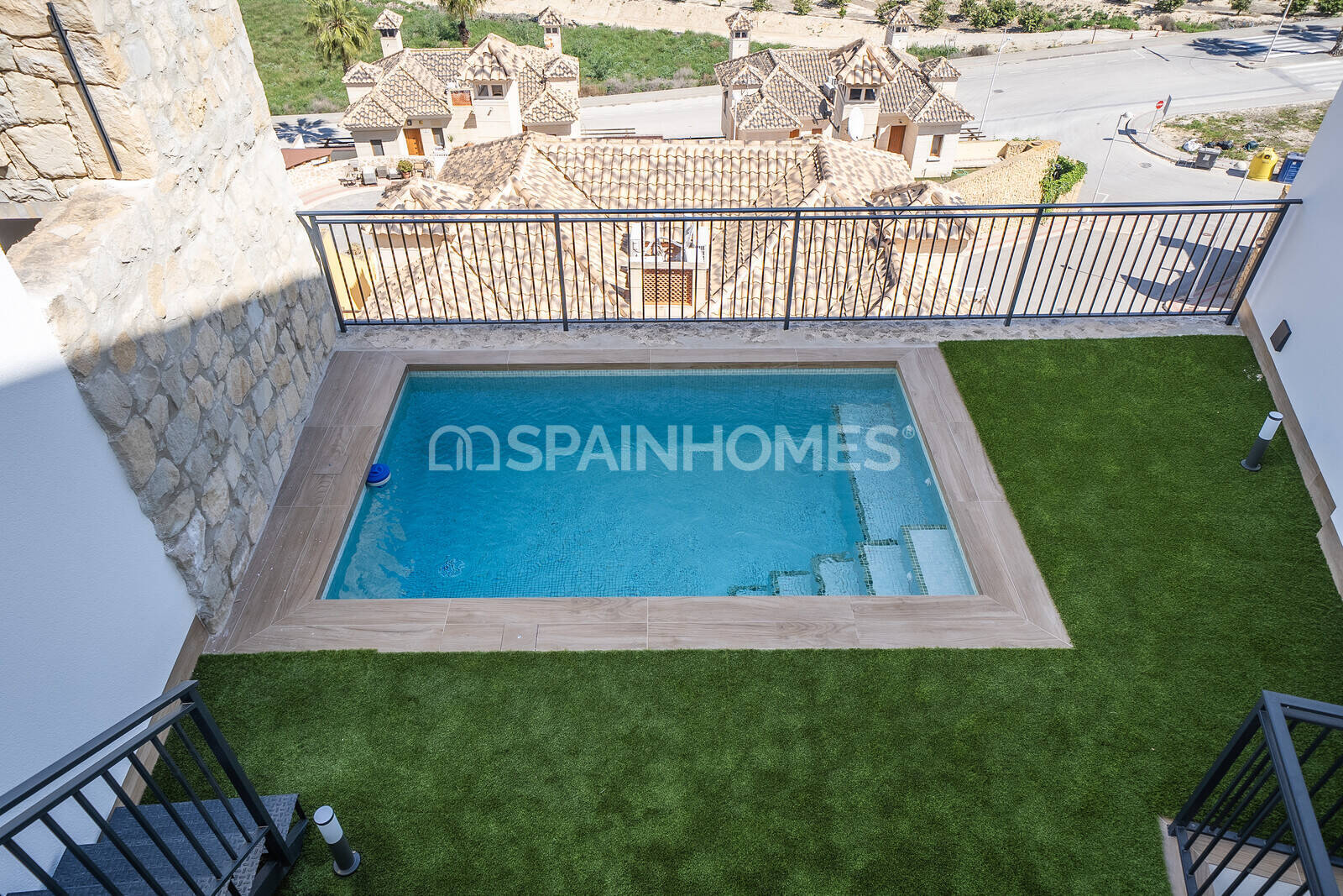 Villa in Algorfa, Alicante, Spain 6 bedrooms, 436 sq.m. No. 121516