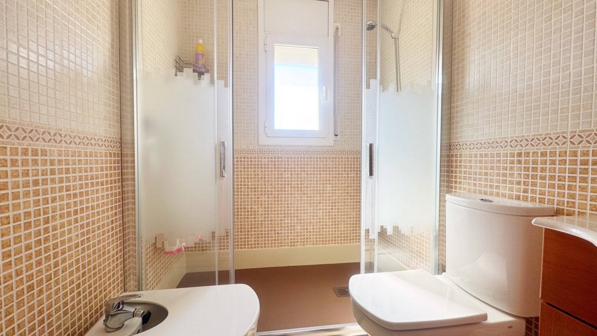 Casa a Lloret de Mar, Girona, Spagna 3 camere da letto, 200 mq. N° 130307