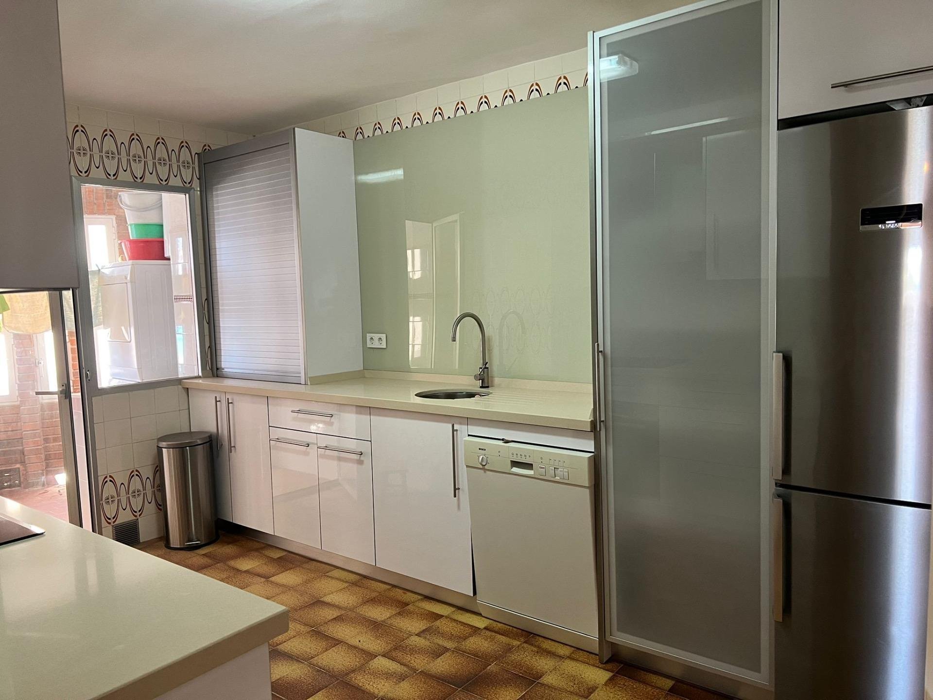 Квартира в Торревьеха, Аликанте, Испания 3 спальни, 118м2 №125989