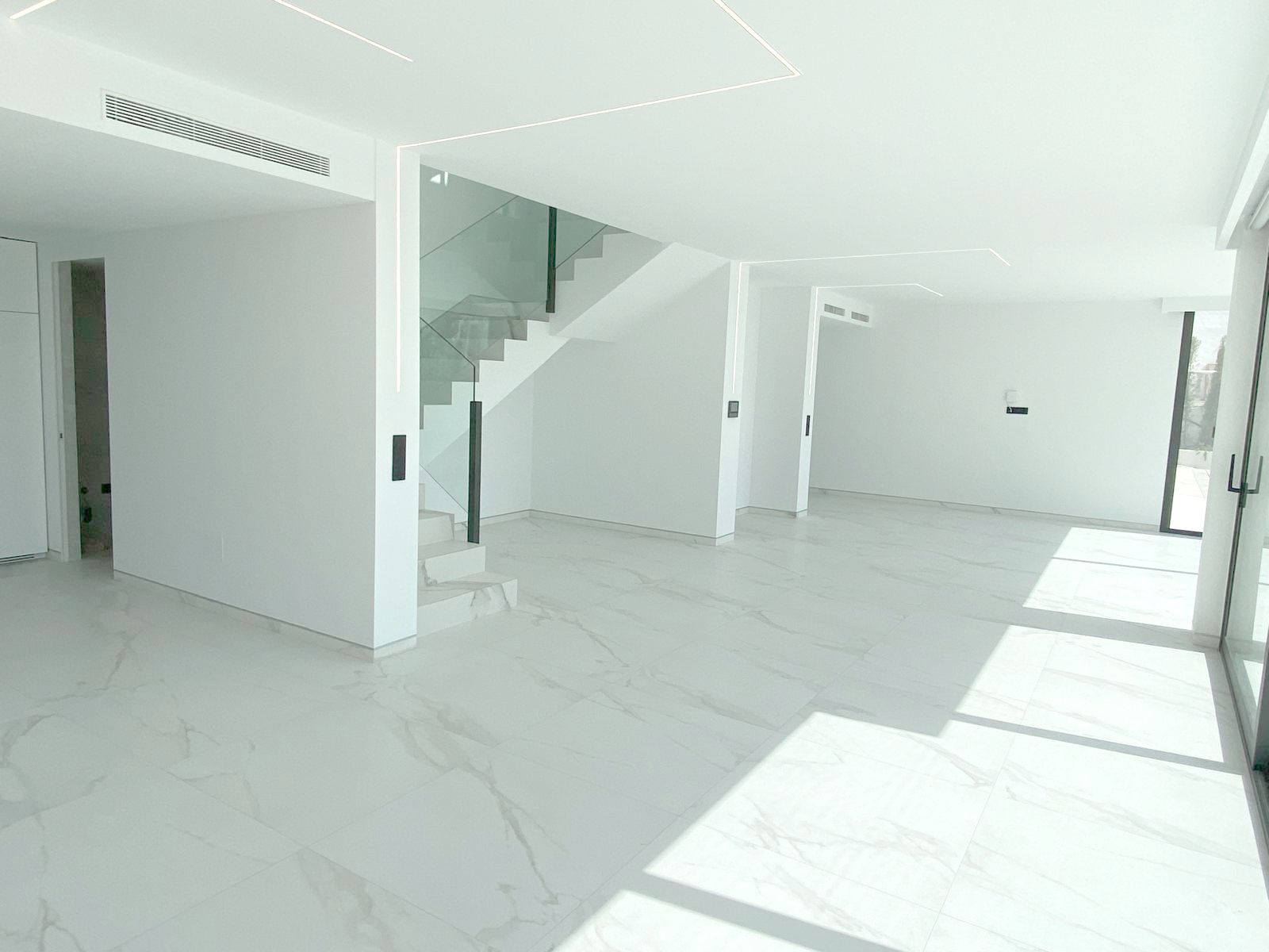 Villa in Altea, Alicante, Spanien 5 Schlafzimmer, 560 m2 Nr. 130466