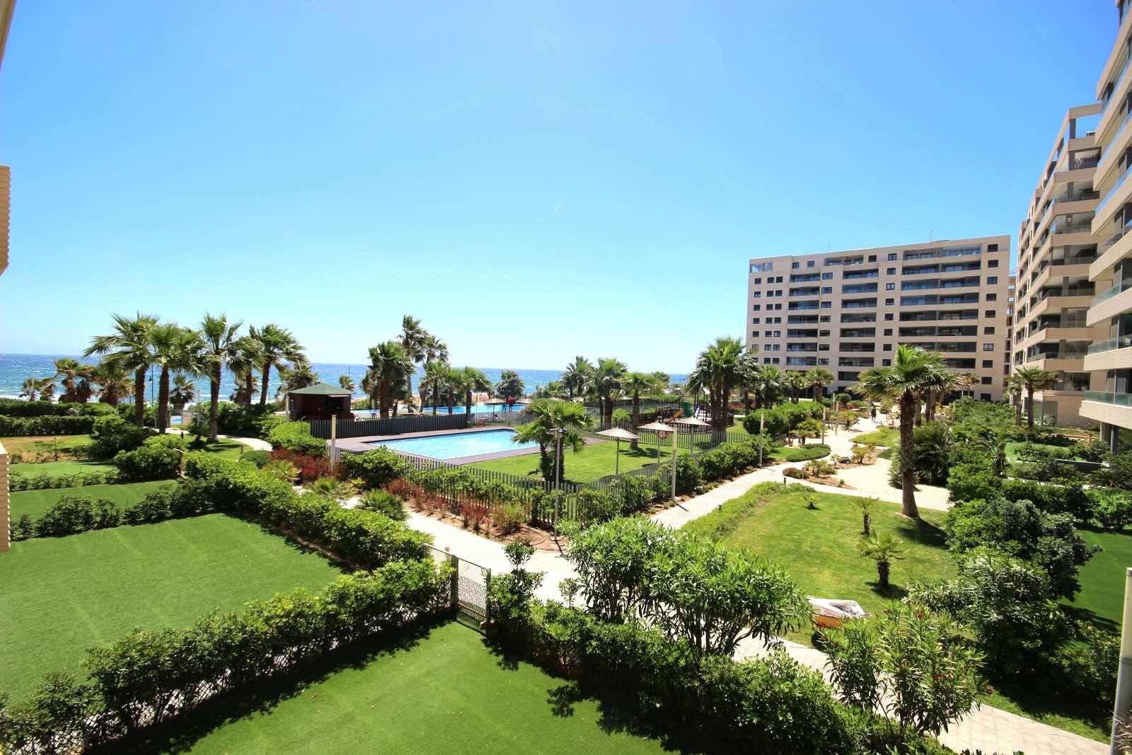 Apartamento en Punta Prima, Alicante, España 3 dormitorios, 154 m2 No. 128680