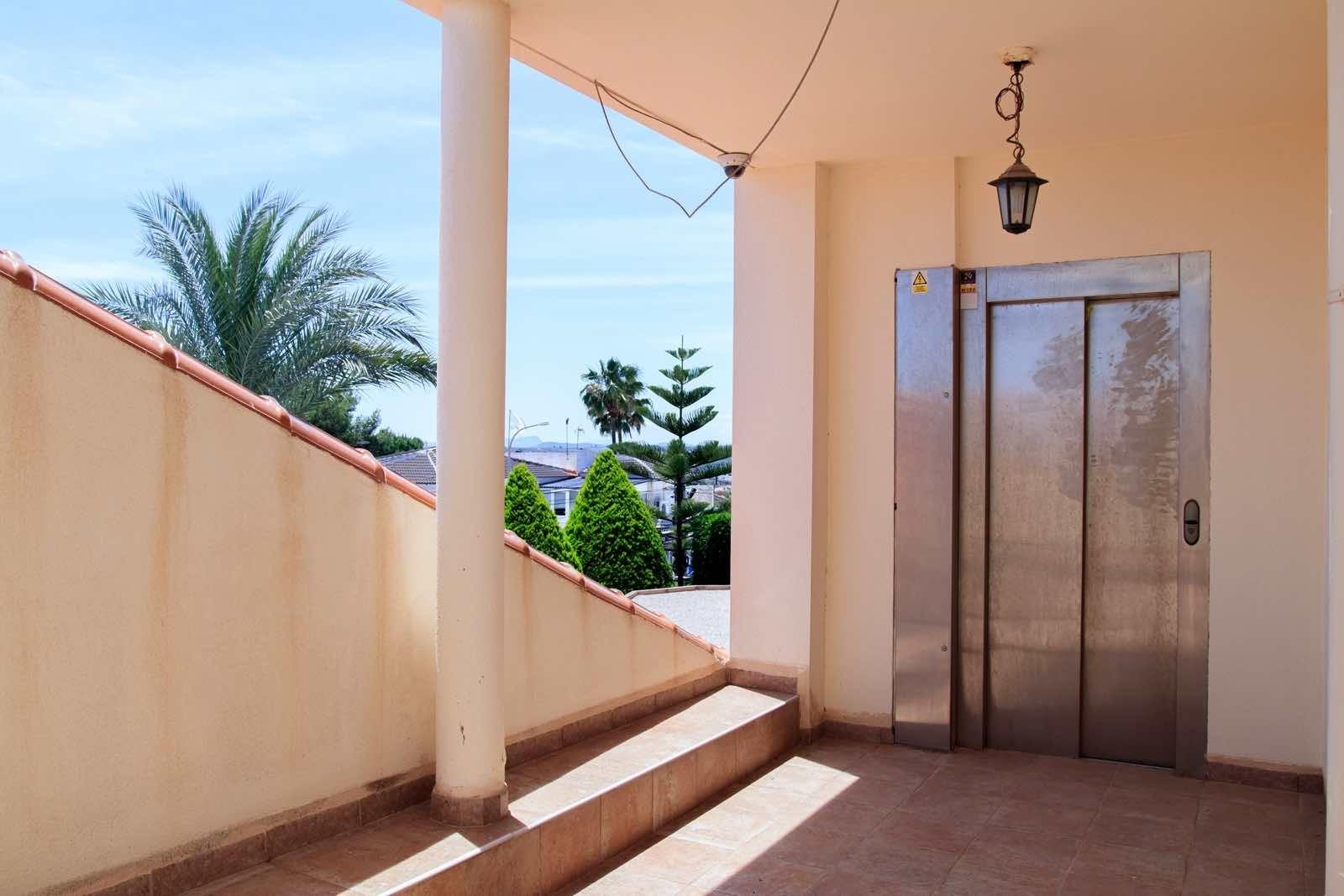 Villa in Ciudad Quesada, Alicante, Spanien 5 Schlafzimmer, 306 m2 Nr. 128682