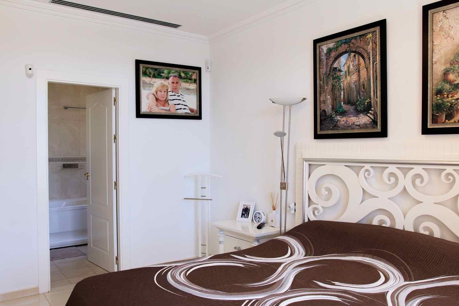 Villa in Ciudad Quesada, Alicante, Spanien 5 Schlafzimmer, 306 m2 Nr. 128682