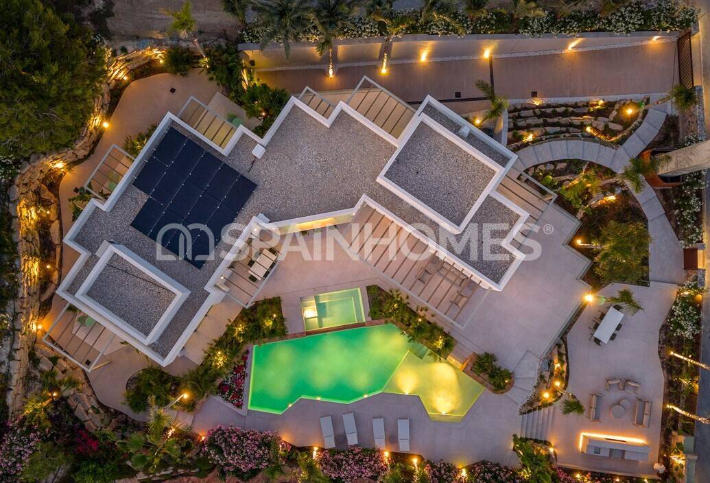 Villa in San Miguel de Salinas, Alicante, Spain 3 bedrooms, 189 sq.m. No. 131154