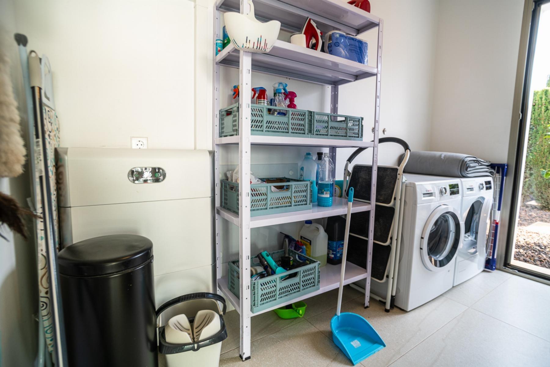 Huvila Orihuela, Alicante, Espanja 4 makuuhuonetta, 250 m2 No. 128616
