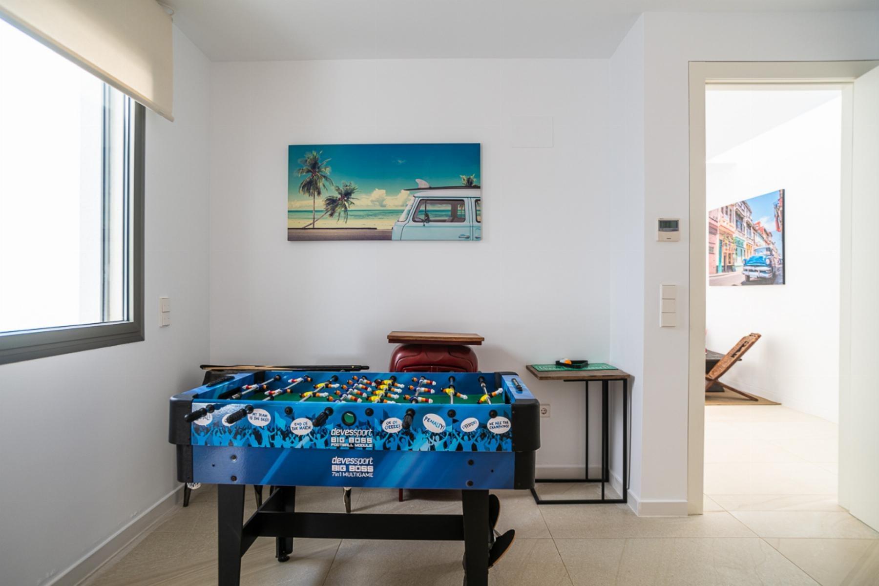 Huvila Orihuela, Alicante, Espanja 4 makuuhuonetta, 250 m2 No. 128616