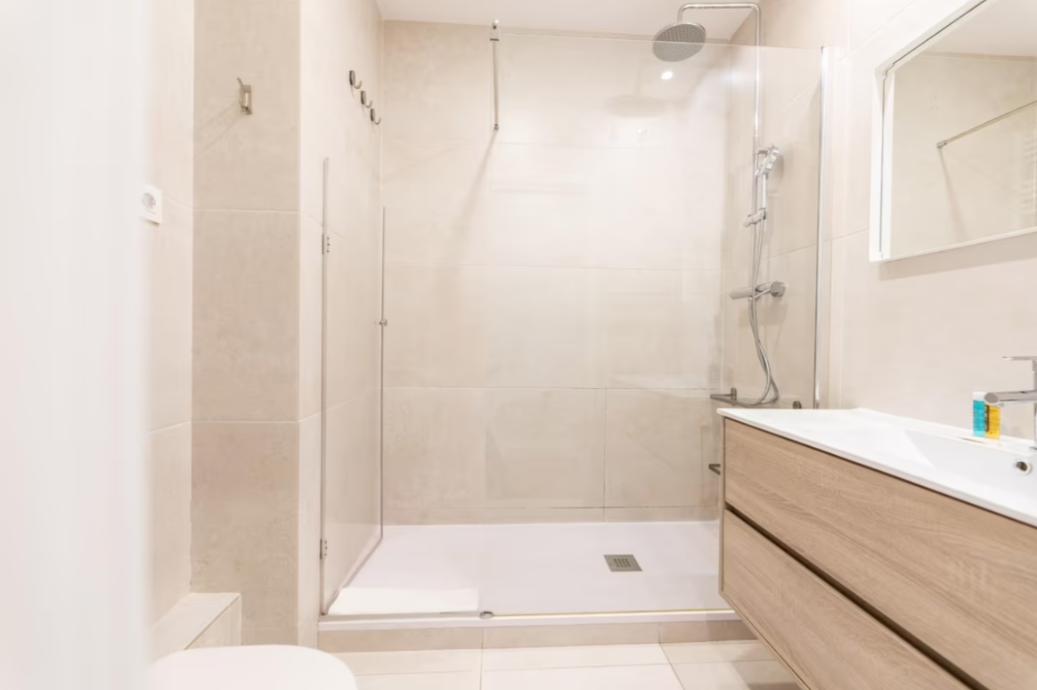 Huoneisto Madrid, Almeria, Espanja 2 makuuhuonetta, 102 m2 No. 130352
