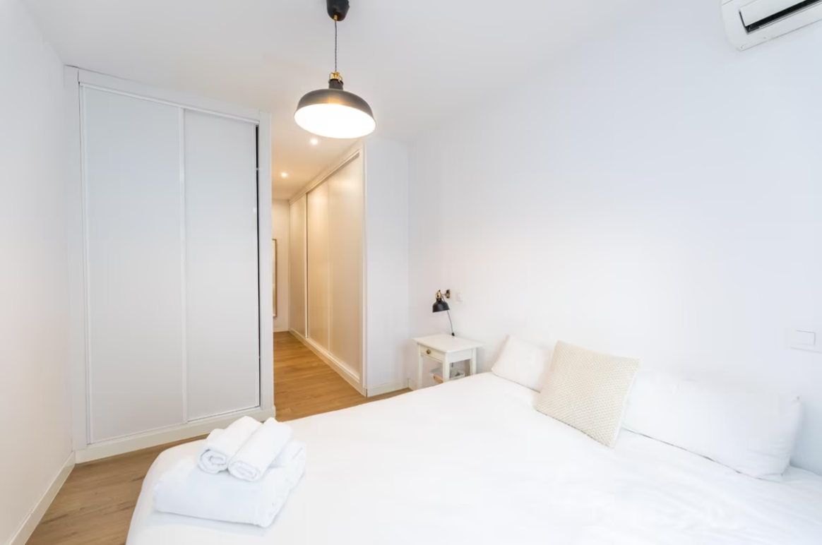 Huoneisto Madrid, Almeria, Espanja 2 makuuhuonetta, 102 m2 No. 130352