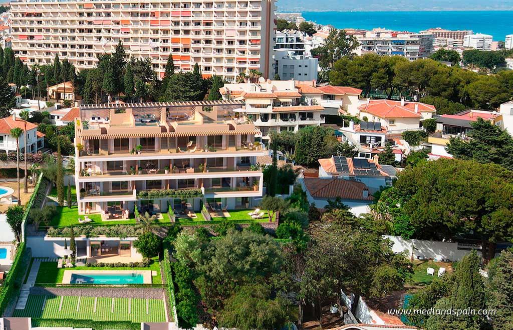 Apartment in Torremolinos, Malaga, Spain 3 bedrooms, 165.93 sq.m. No. 120436