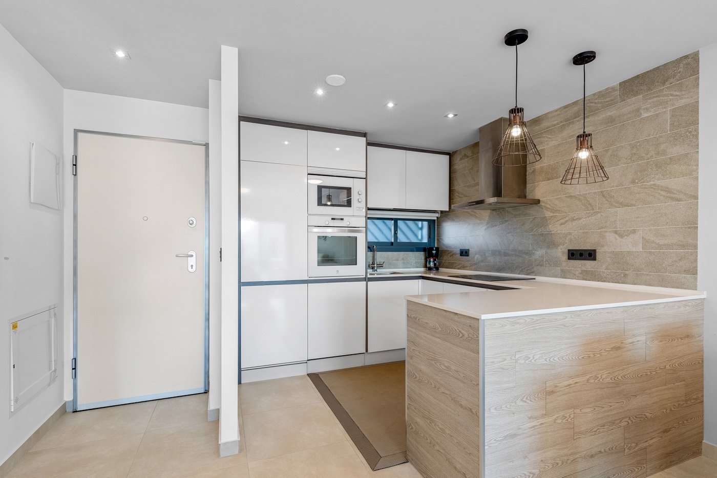 Apartment in Guardamar del Segura, Alicante, Spain 2 bedrooms, 74 sq.m. No. 125917