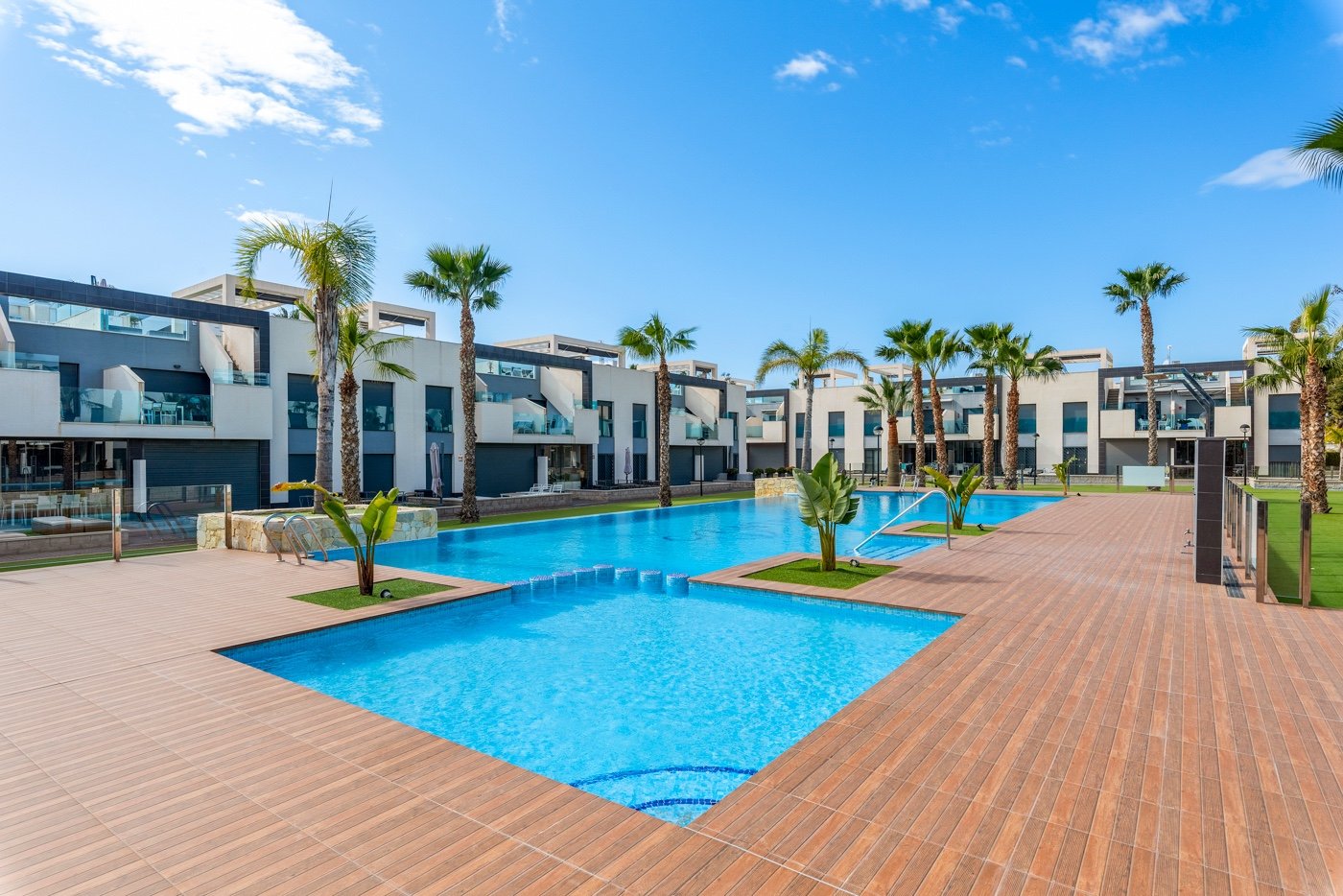 Apartment in Guardamar del Segura, Alicante, Spain 2 bedrooms, 74 sq.m. No. 125917