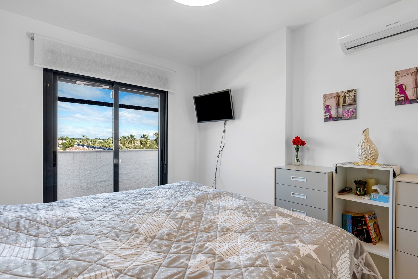 Apartment in Guardamar del Segura, Alicante, Spain 2 bedrooms, 74 sq.m. No. 125917