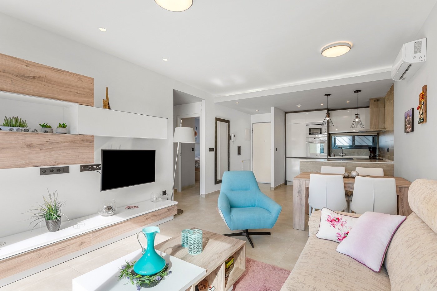 Apartment in Guardamar del Segura, Alicante, Spain 2 bedrooms, 74 sq.m. No. 125917