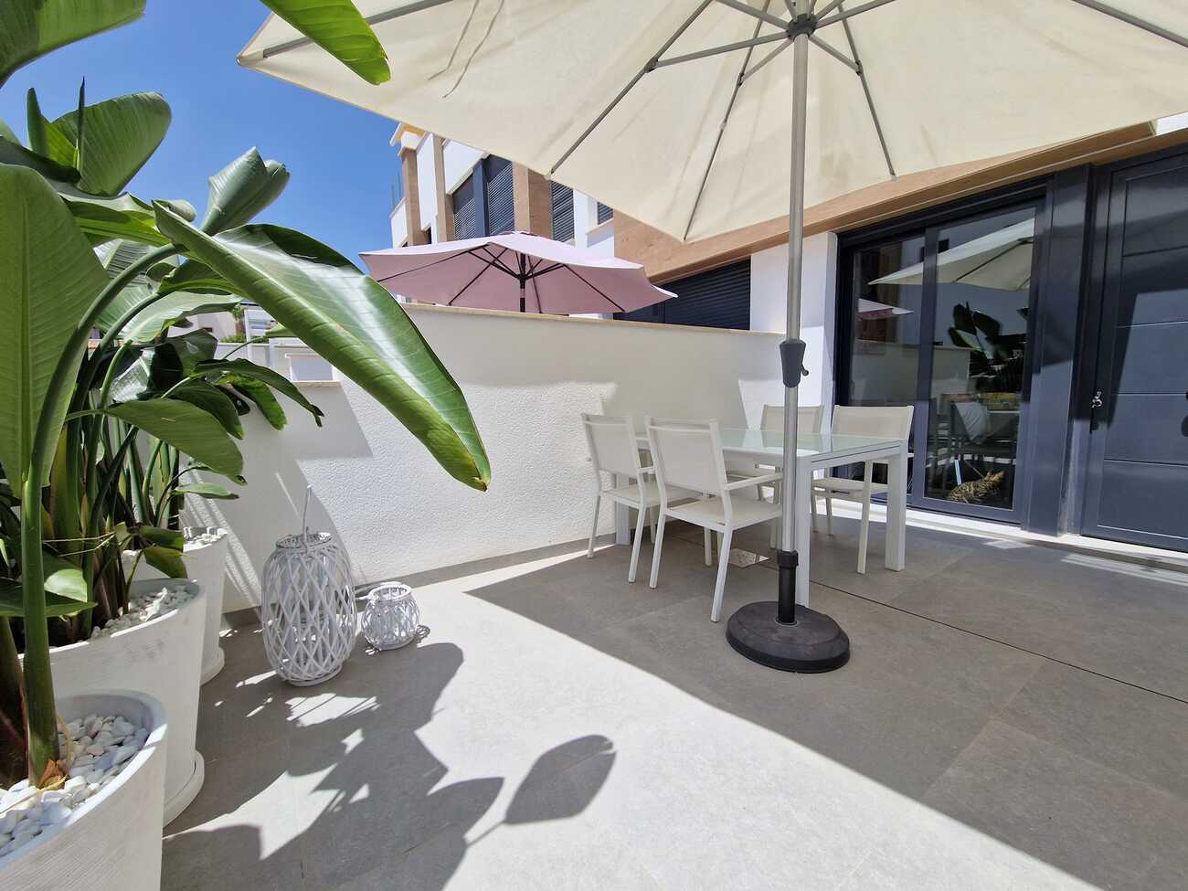 Townhouse à Guardamar del Segura, Alicante, Espagne 3 chambres,  No. 131946