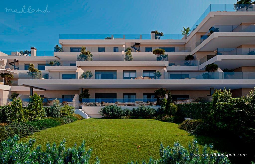 Apartment à Estepona, Malaga, Espagne 2 chambres, 137 m2 No. 130478