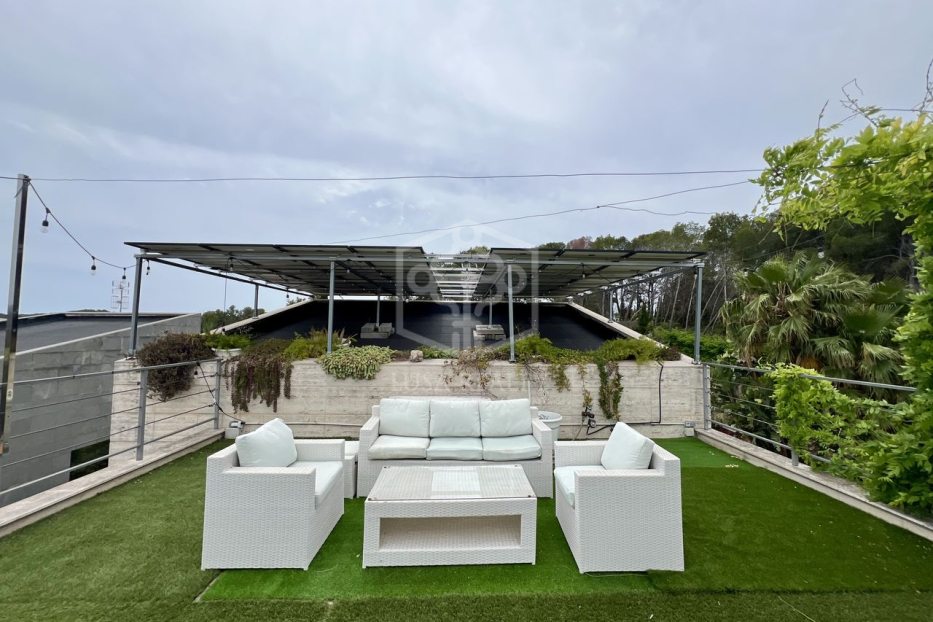 Villa in Sitges, Barcelona, Spanien 4 Schlafzimmer, 545 m2 Nr. 128020
