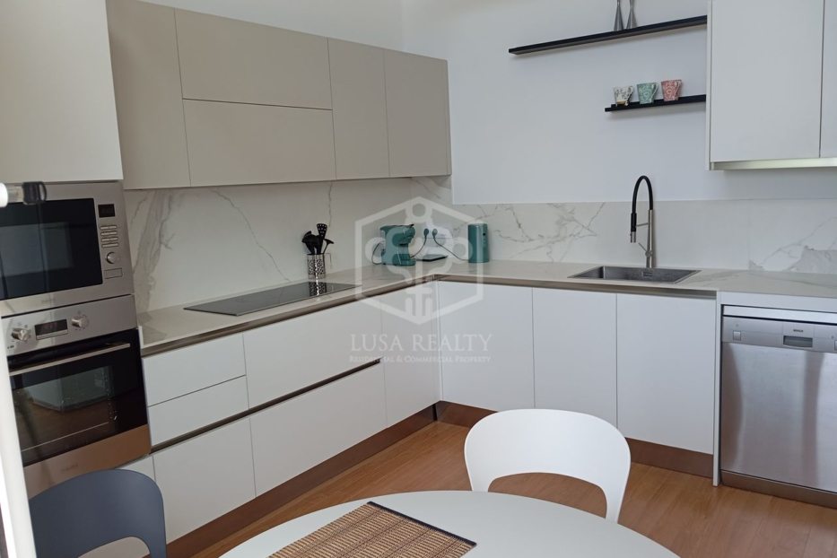 Villa in Lloret de Mar, Girona, Spain 5 bedrooms, 508 sq.m. No. 128024