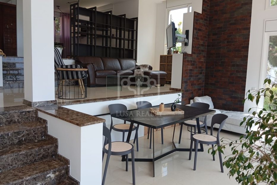 Villa in Lloret de Mar, Girona, Spain 5 bedrooms, 508 sq.m. No. 128024